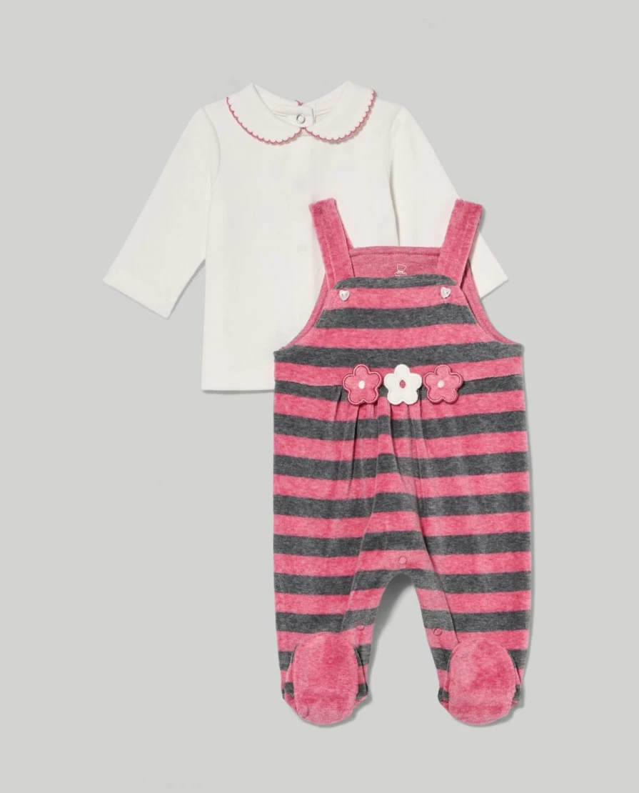 "Blukids Baby Girl's Cute T-Shirt and Dungarees Set - Newborn Outfit"