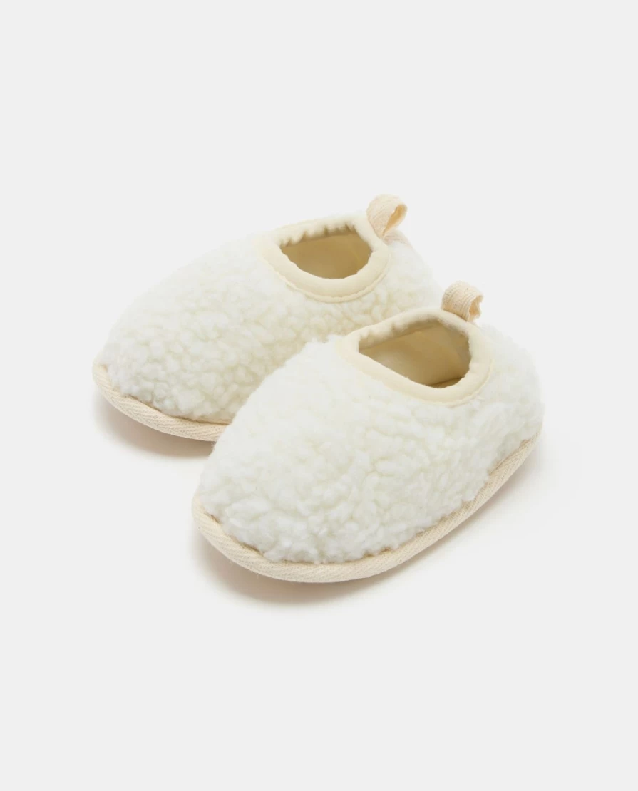 Blukids Newborn Sherpa Slippers - Soft & Cozy Baby Slippers for Infants