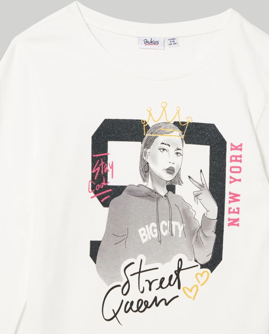 "Blukids Youth Glitter Graphic Print T-Shirt for Girls"
