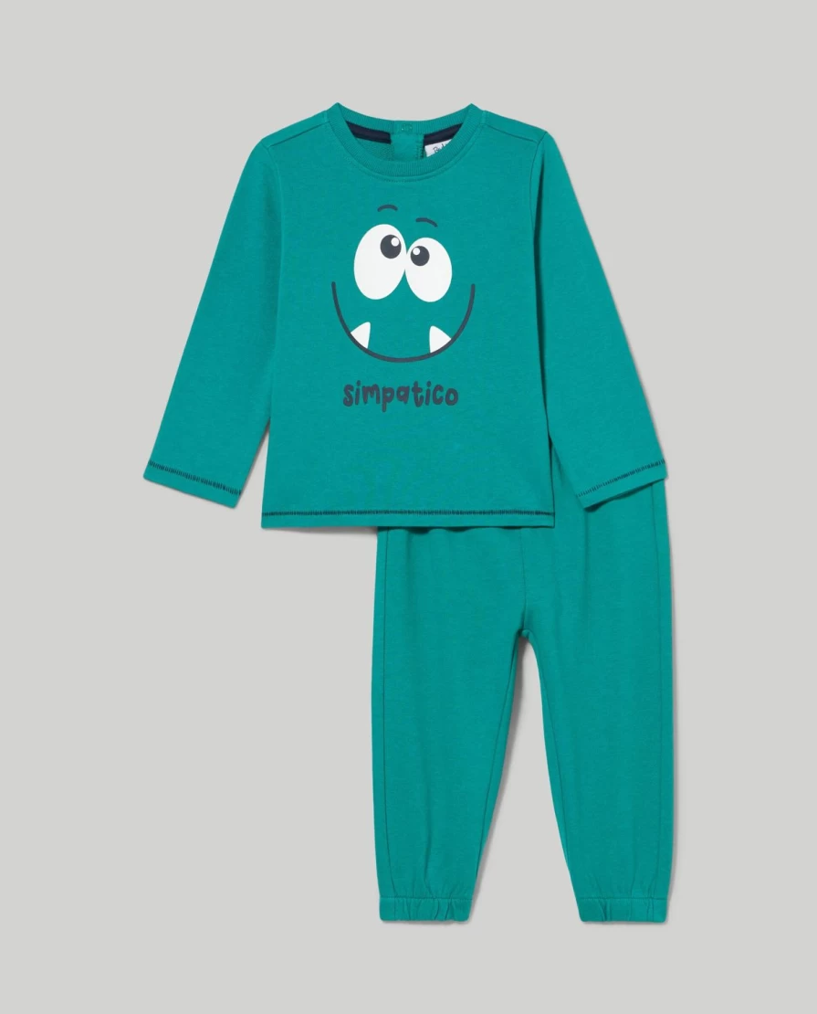 "Blukids Pure Cotton Newborn Jogging Set – Soft & Comfortable Baby Outfit"