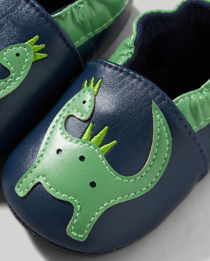 Blukids Newborn Faux Leather Baby Shoes With Decorative Appliques