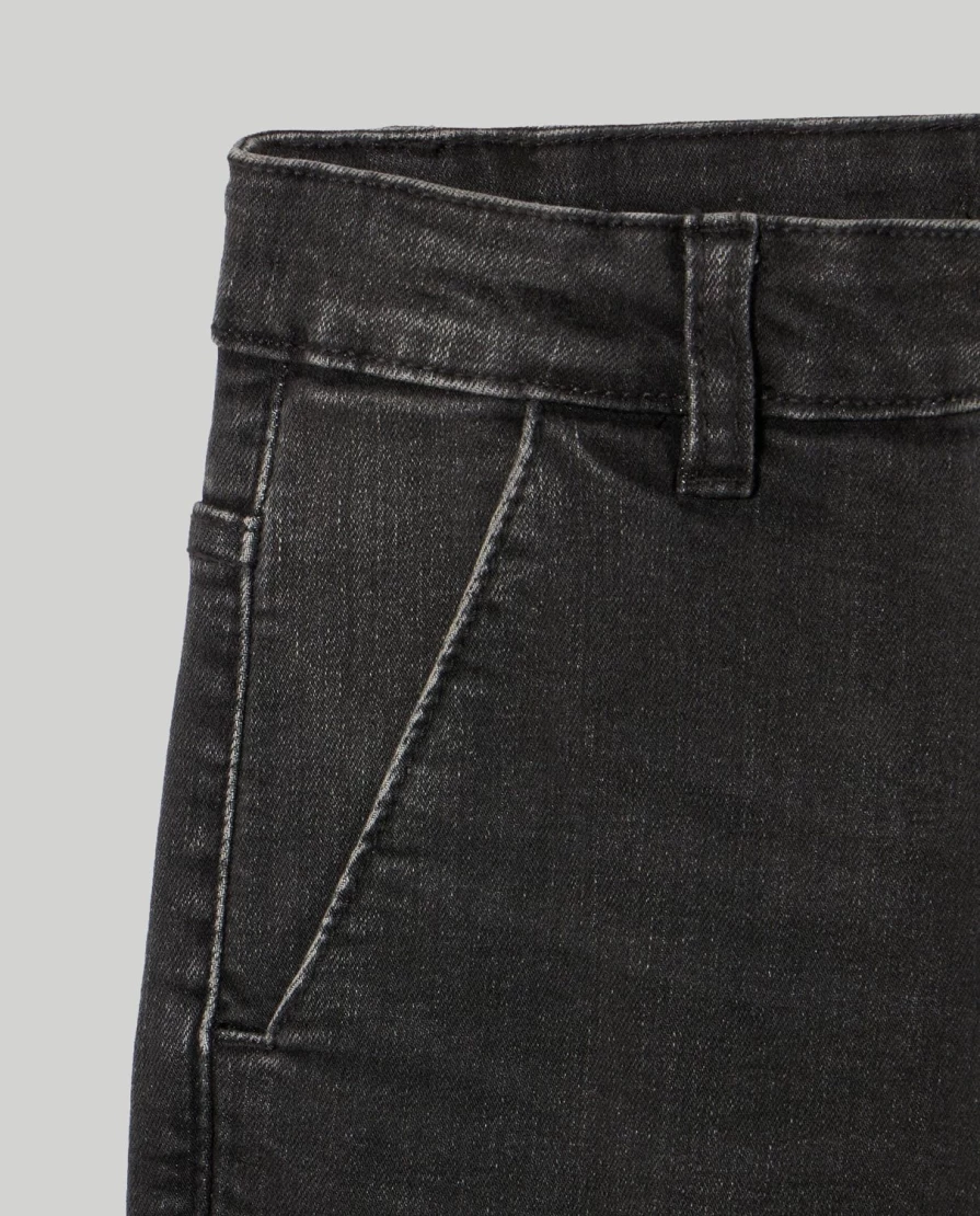 "Blukids Youth Boys' Stretch Cotton Denim Jeans for Comfort and Durability"