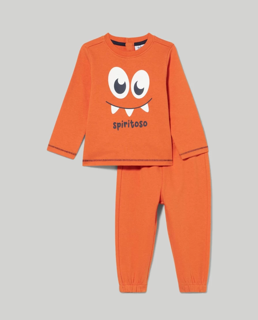 "Blukids Pure Cotton Newborn Jogging Set – Soft & Comfortable Baby Outfit"