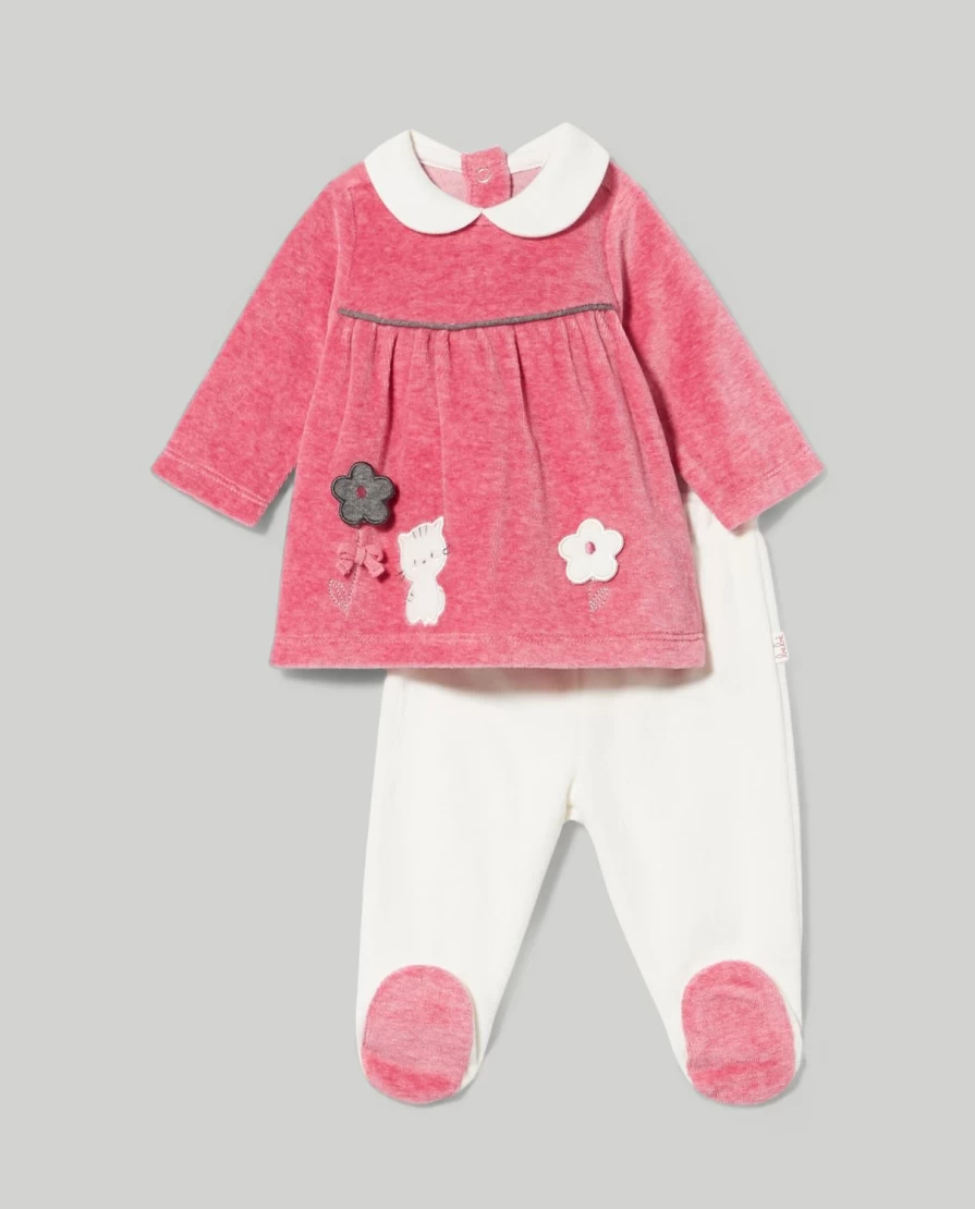 "Blukids Baby Girl Chenille Embroidery Outfit Set – Soft & Adorable Birth Gift"