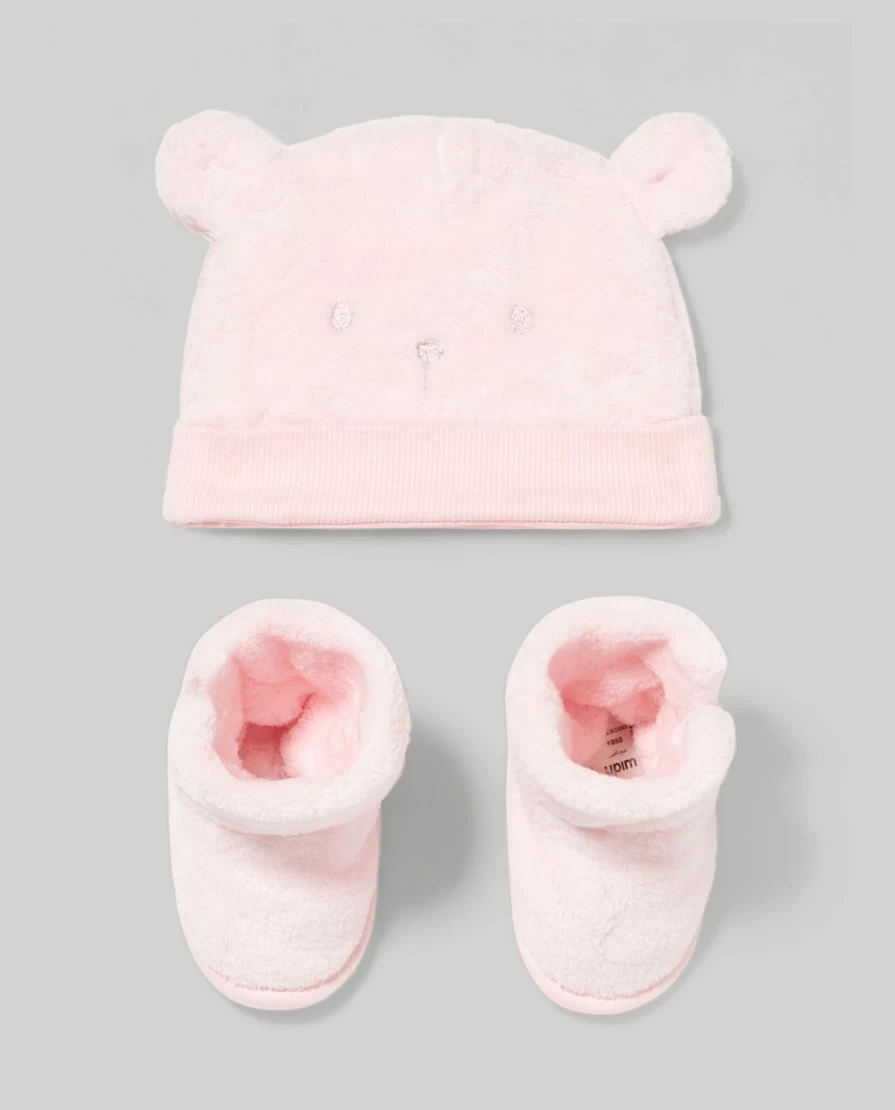 Blukids Newborn Faux Fur Hat and Booties Set - Soft Winter Baby Accessories for Boys and Girls