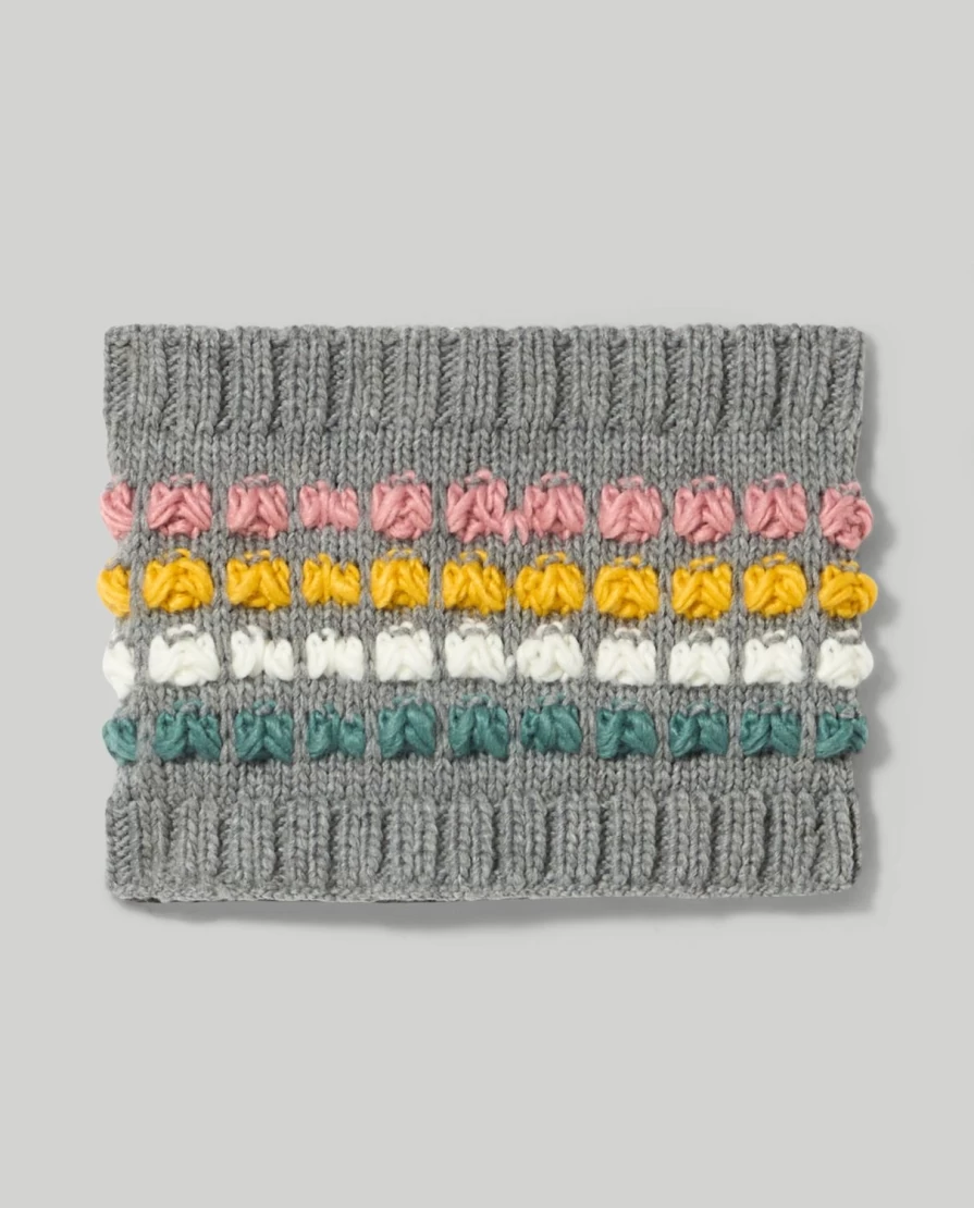 "Blukids Handmade Stitch Neck Warmer for Children – Cozy & Warm Winter Accessory"